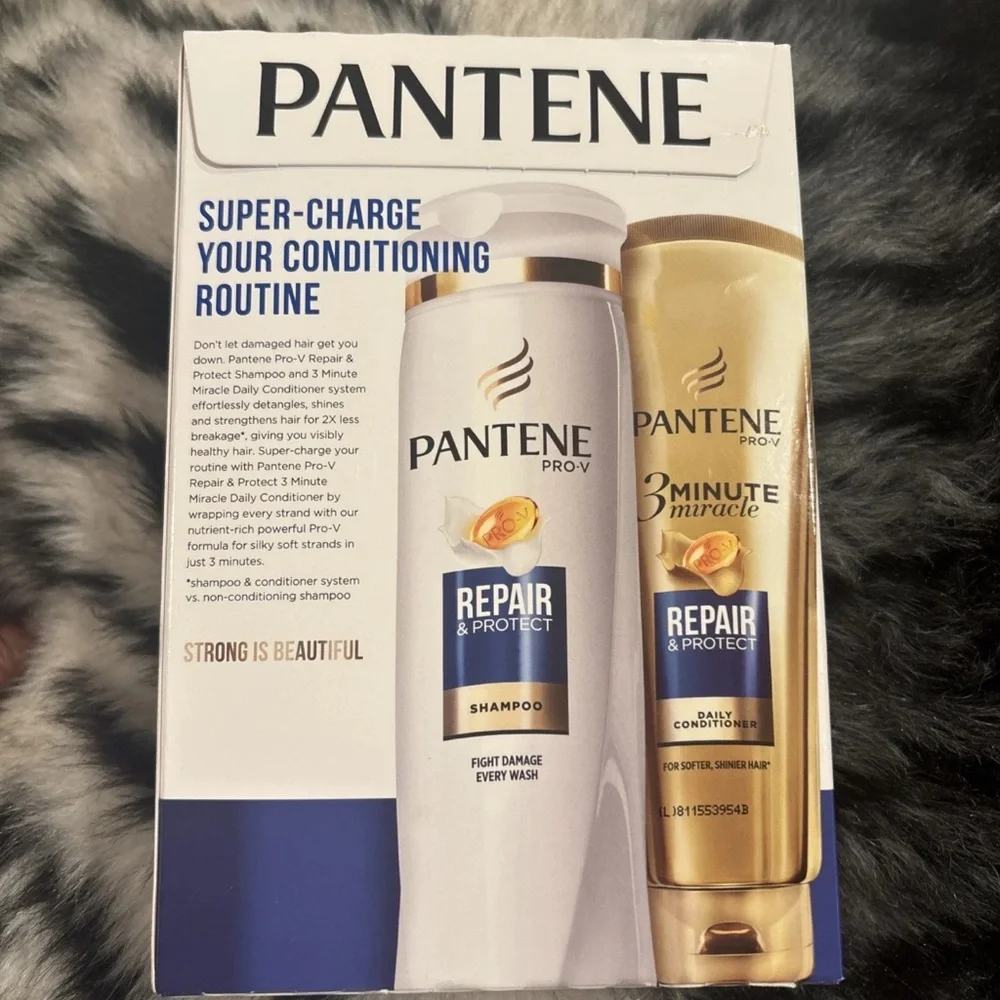 Repair & Protect Shampoo and Conditioner Set - White and Gold